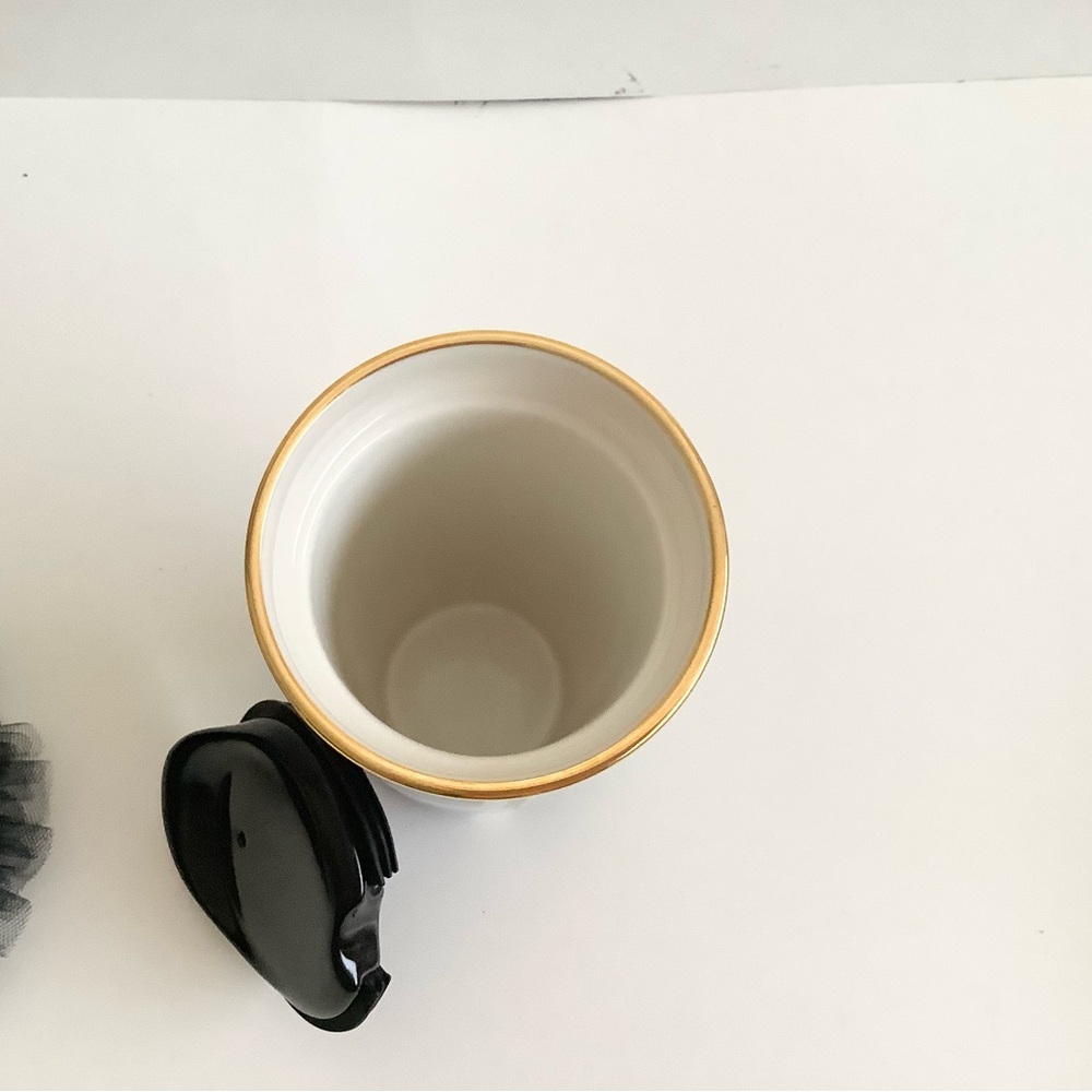 Starbucks Alice & Olivia 12oz Tutu Travel Mug - Picture 10 of 13